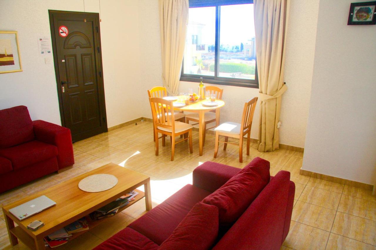 Appartement Faros Beach B101 Apartment Kato Paphos